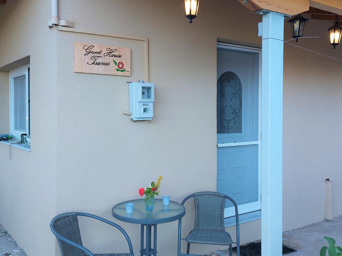 Guest House Tsanes Pinakokhorion 외부 사진